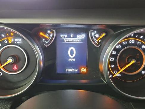 Used 2018 Jeep Wrangler Unlimited Sport AWD/4WD image 16