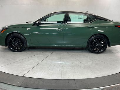 New 2026 Nissan Altima 2.5 SR w/ SR Midnight Edition Package