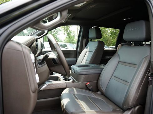 Used 2022 GMC Sierra 2500 Denali image 12