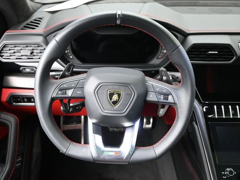 Used 2024 Lamborghini Urus S image 25