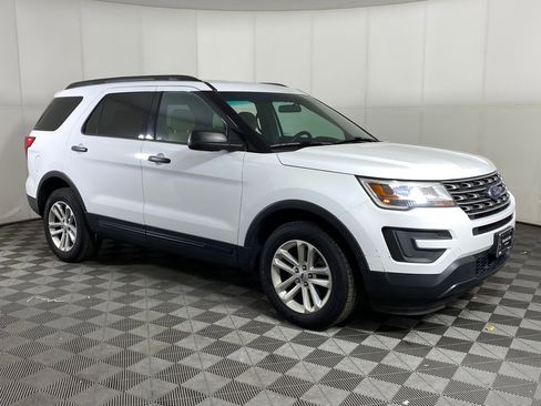 Used 2016 Ford Explorer 4WD image 6