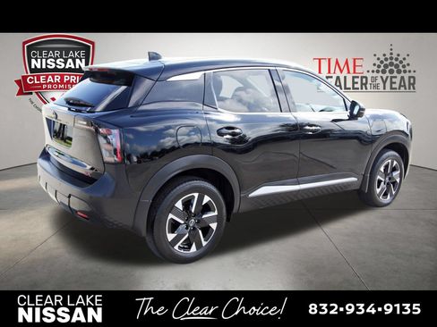 Certified 2025 Nissan Kicks SR FWD image 7