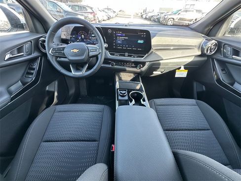 New 2026 Chevrolet Equinox LT image 22