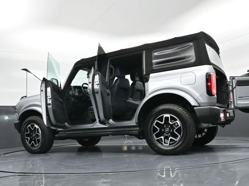 Used 2021 Ford Bronco Outer Banks image 49