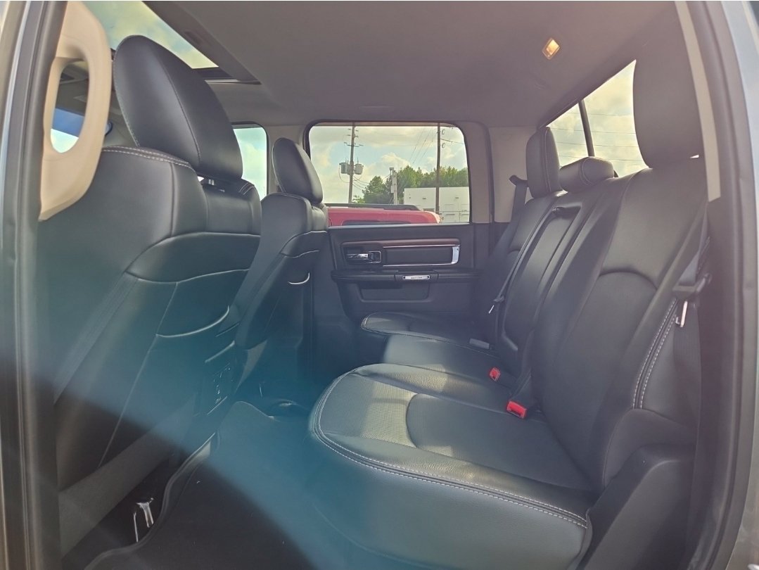 Used 2013 RAM 2500 Laramie w/ Convenience Group AWD/4WD image 11