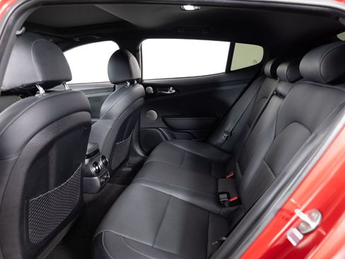 Used 2023 Kia Stinger GT-Line w/ Sun & Sound Package RWD image 18