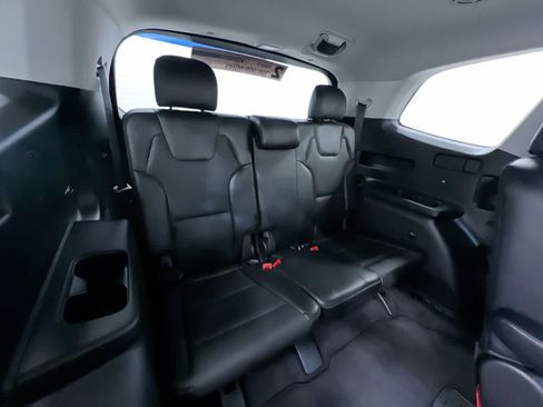 Used 2025 Kia Telluride S FWD image 44