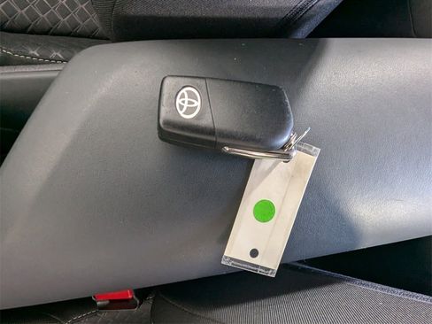 Used 2021 Toyota C-HR LE image 26