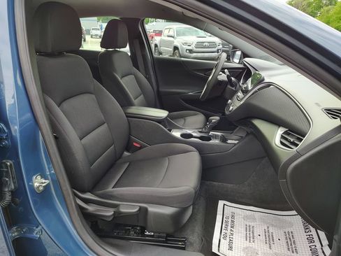 Used 2024 Chevrolet Malibu LT FWD image 20