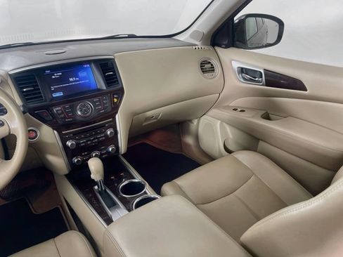Used 2015 Nissan Pathfinder SL w/ SL Tech Package FWD image 24
