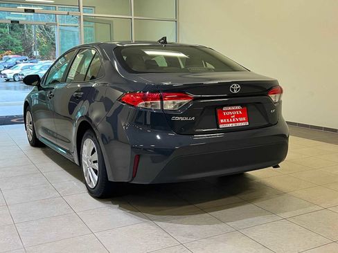 Certified 2024 Toyota Corolla LE image 4