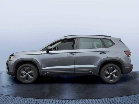 Used 2025 Volkswagen Taos S FWD image 12