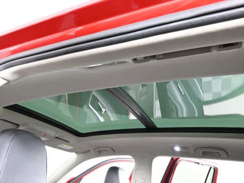 Used 2021 Volkswagen Atlas SE w/ Panoramic Sunroof Package FWD image 5