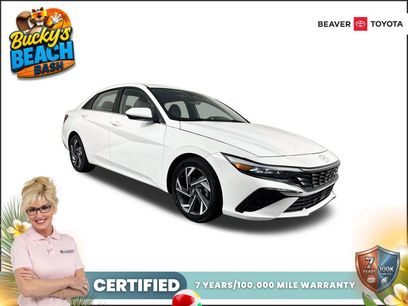 Used 2025 Hyundai Elantra SEL