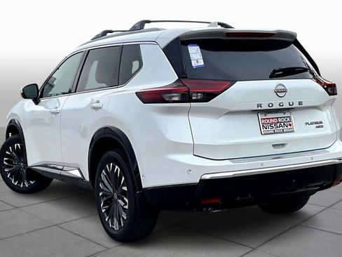 New 2026 Nissan Rogue Platinum image 7