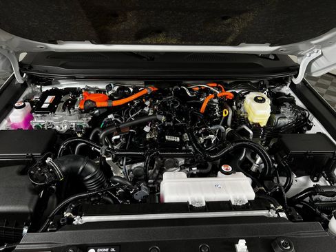 Used 2027 Toyota Land Cruiser AWD/4WD image 9