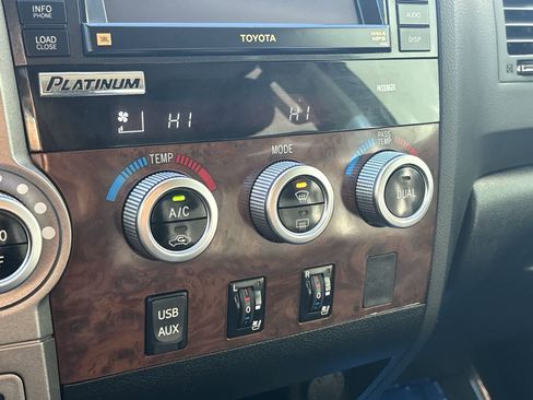 Used 2012 Toyota Tundra Limited image 23