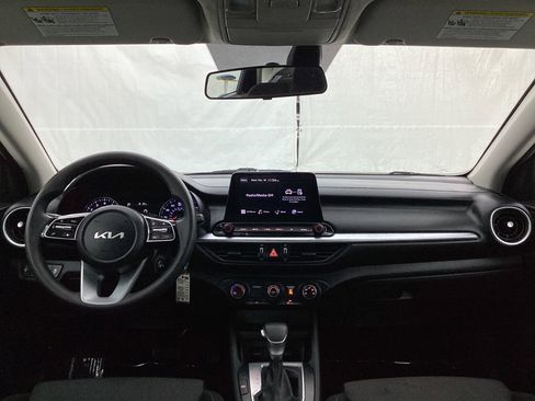 Used 2022 Kia Forte LXS image 27