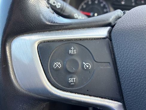 Used 2018 GMC Terrain SLE w/ LPO, Cargo Package image 7