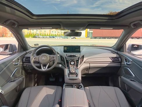 Used 2025 Acura RDX SH-AWD image 22
