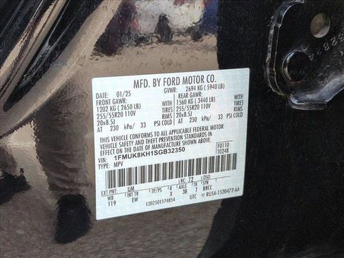 Used 2025 Ford Explorer ST-Line AWD/4WD image 25