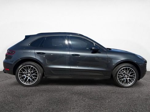 Used 2018 Porsche Macan AWD/4WD image 6