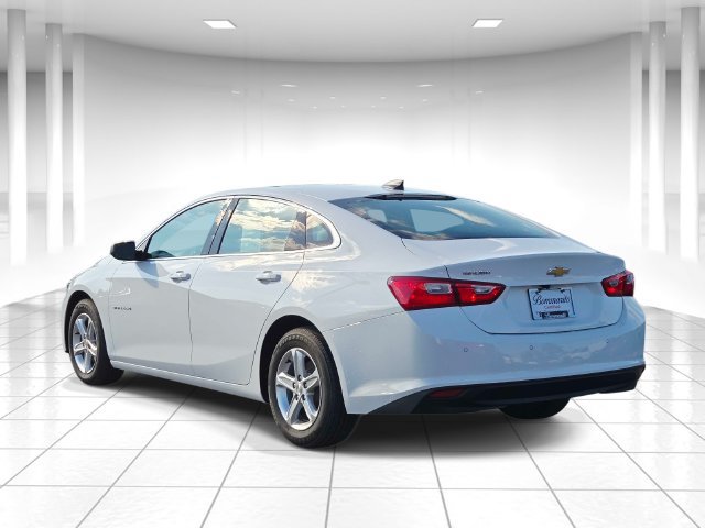 Certified 2024 Chevrolet Malibu LS FWD image 3
