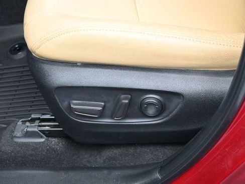 Certified 2022 Toyota RAV4 XLE AWD/4WD image 18