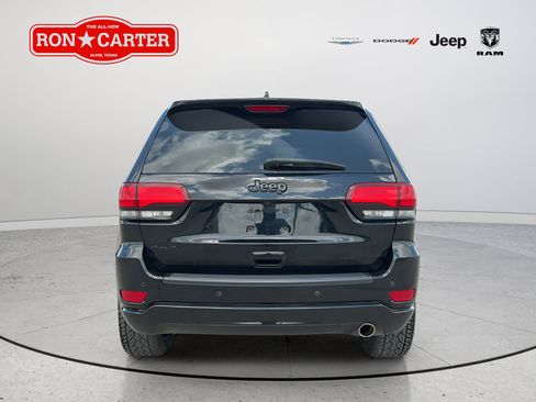 Used 2019 Jeep Grand Cherokee Altitude AWD/4WD image 5