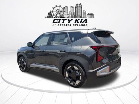 New 2027 Kia Seltos S FWD image 5