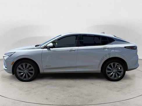 Used 2025 Buick Envista Avenir FWD image 2