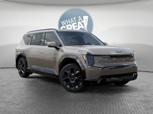 New 2026 Kia EV9 Land w/ Nightfall Edition Package image 8