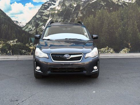 Used 2017 Subaru Crosstrek 2.0i Premium AWD/4WD image 5