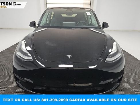 Used 2022 Tesla Model Y Performance image 9