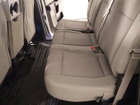 Used 2019 Ford F250 XL w/ STX Appearance Package AWD/4WD image 11