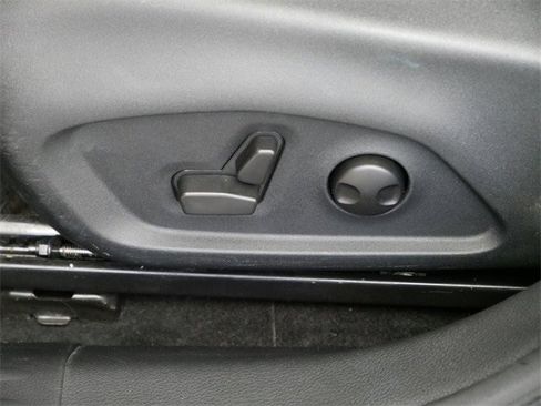 Used 2022 Jeep Compass Latitude image 16