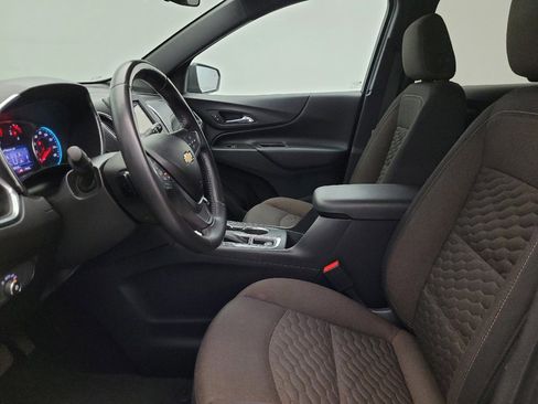 Used 2019 Chevrolet Equinox LT image 17