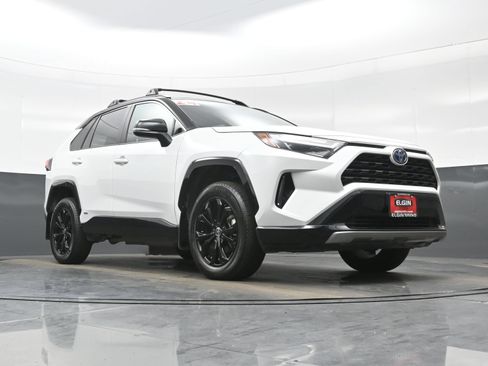 Used 2024 Toyota RAV4 XSE AWD/4WD image 27