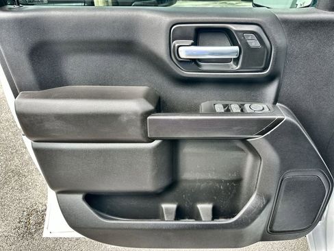 Certified 2022 Chevrolet Silverado 1500 Custom image 22