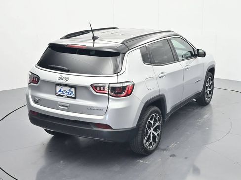 Used 2024 Jeep Compass Limited AWD/4WD image 32
