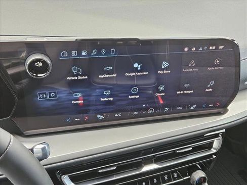 New 2026 Chevrolet Traverse LT w/ Midnight/Sport Edition FWD image 12