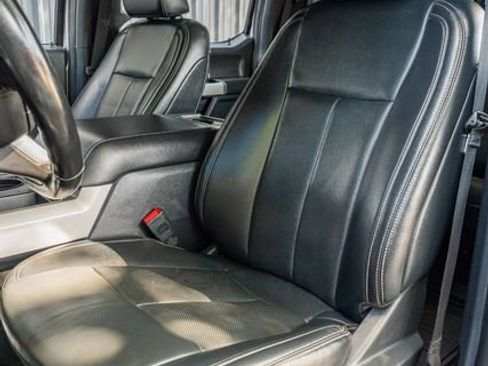 Used 2022 Ford F250 Lariat w/ Chrome Package AWD/4WD image 19