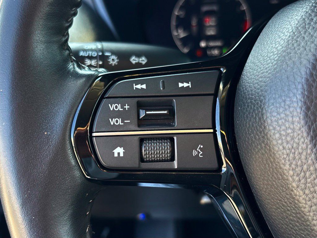 Used 2025 Honda HR-V EX-L image 14