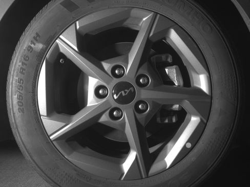 Used 2025 Kia K4 FWD image 13