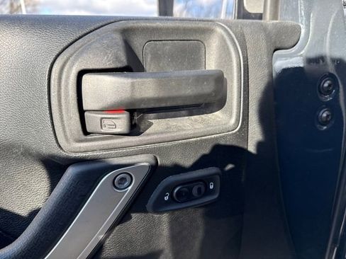 Used 2017 Jeep Wrangler Unlimited Sahara w/ Quick Order Package 24E Chief image 16