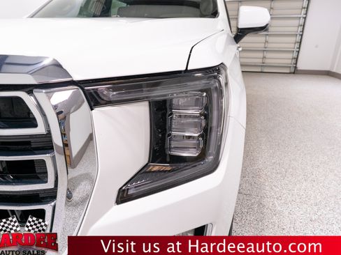 Used 2022 GMC Yukon SLT w/ SLT Premium Package RWD image 8