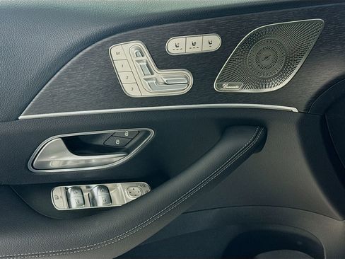 New 2026 Mercedes-Benz GLS 450 4MATIC image 19