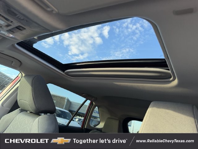 Used 2024 Toyota RAV4 XLE w/ Convenience Package AWD/4WD image 28