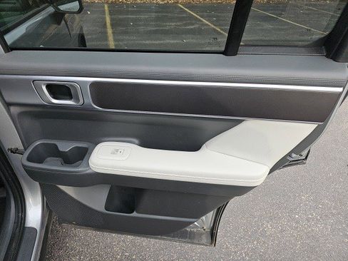 Used 2025 Hyundai Santa Fe SEL image 17