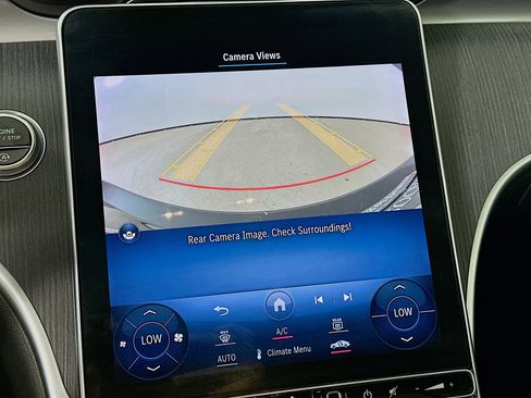 Certified 2022 Mercedes-Benz C 300 4MATIC Sedan image 17